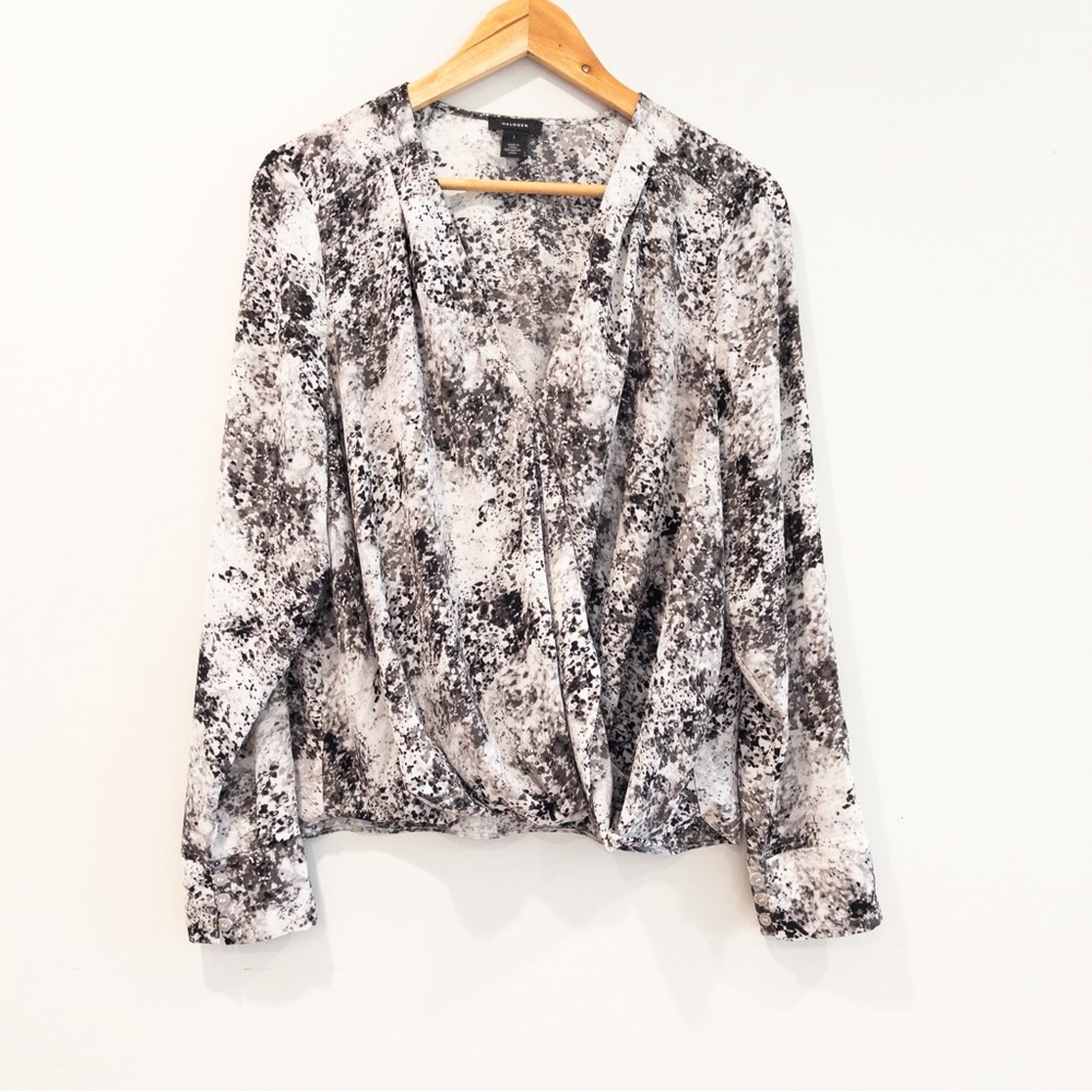 Halogen Grey Splatter Cross Front Drape Blouse Size Large